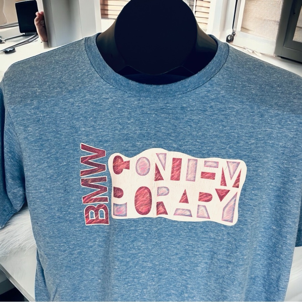 Blue BMW Contemporary Shirt – Men’s Small
